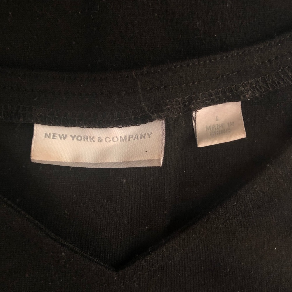 NY&Company Black Shift Dress (14) 👗 - Picture 4 of 4